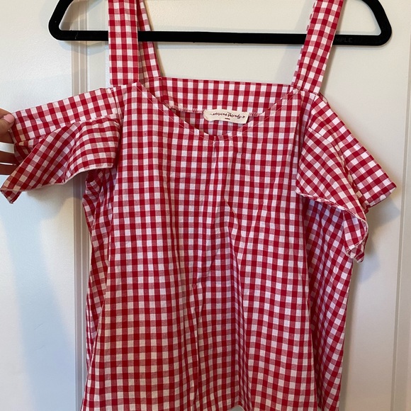 Red gingham top - Picture 2 of 6